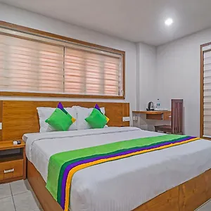 Hotel Treebo Regalia Civil Station, Kalpetta